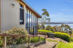 Studio Views for Two Mallacoota